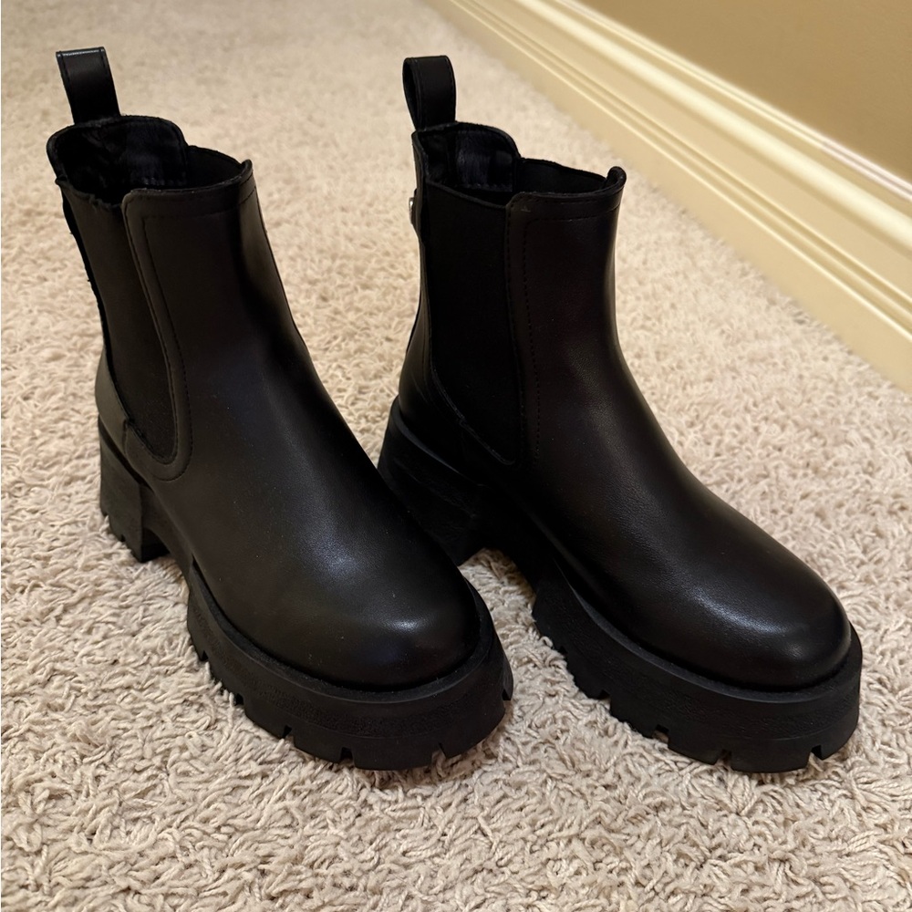 Steve Madden Black Chunky Ankle Booties